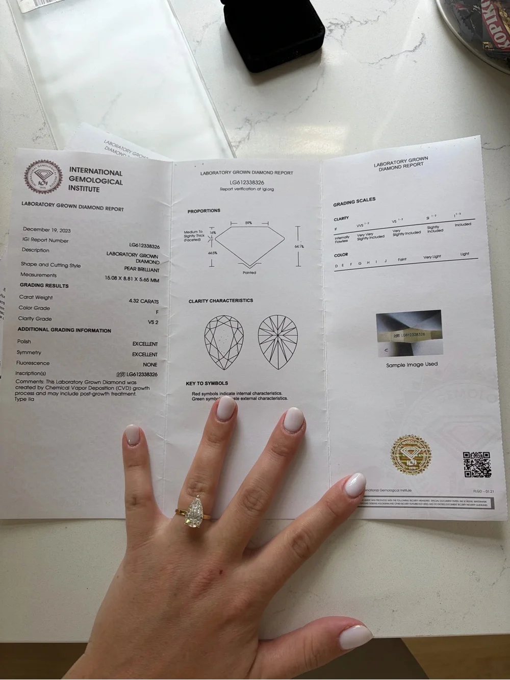 4.32 CT IGI Certified Lab Grown Diamond  Ring - F VS2- 14k Solid Yellow Gold